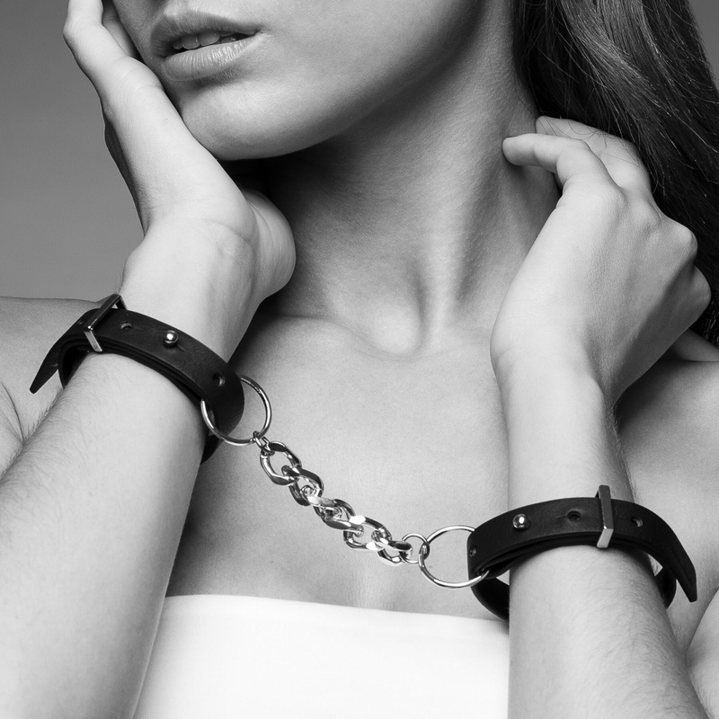 Наручники з екошкіри Bijoux Indiscrets Maze – Thin Handcuffs Black SO5912 фото